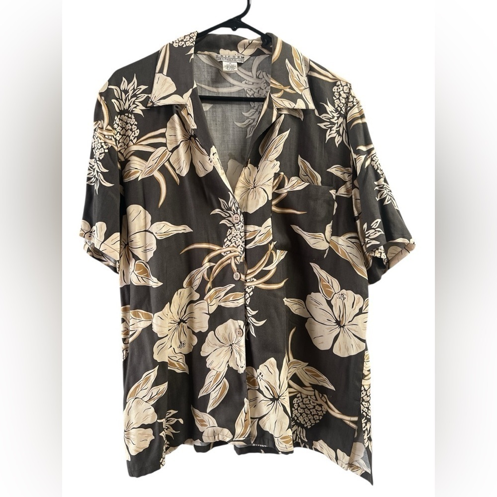 John Paul Richard silk floral short sleeve button up shirt
